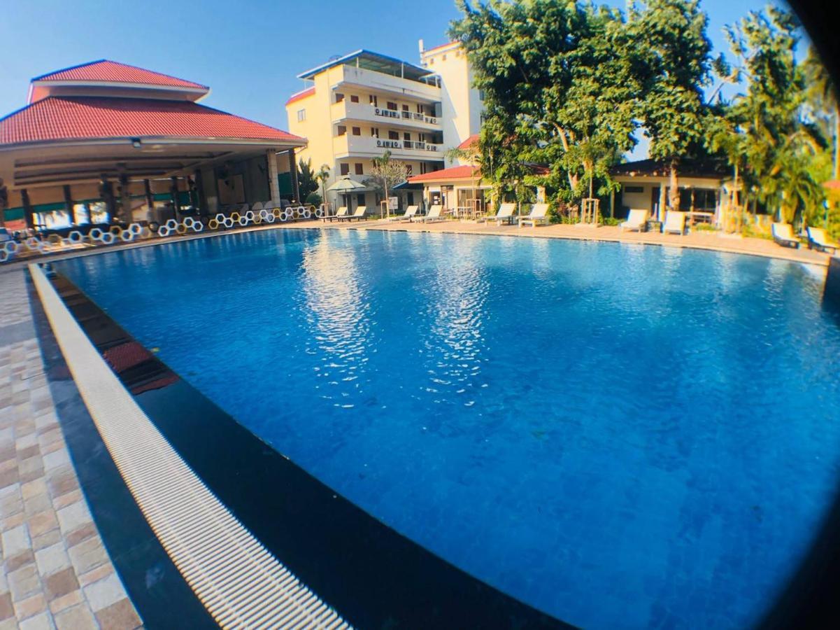צ'או לאו ביץ' New Travel Beach Hotel & Resort מראה חיצוני תמונה